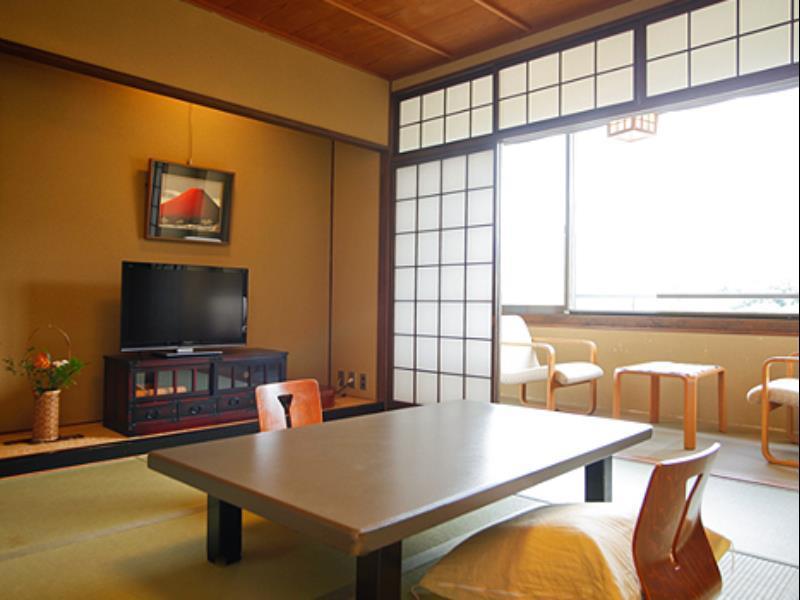קובה Choraku Ryokan מראה חיצוני תמונה